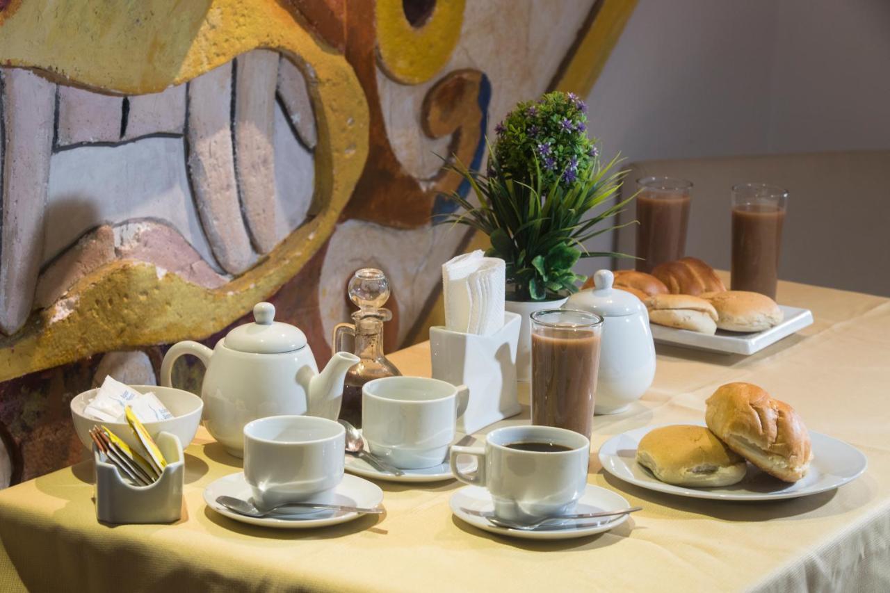 Ayenda El Frayle Hotel Трухильо Екстериор снимка