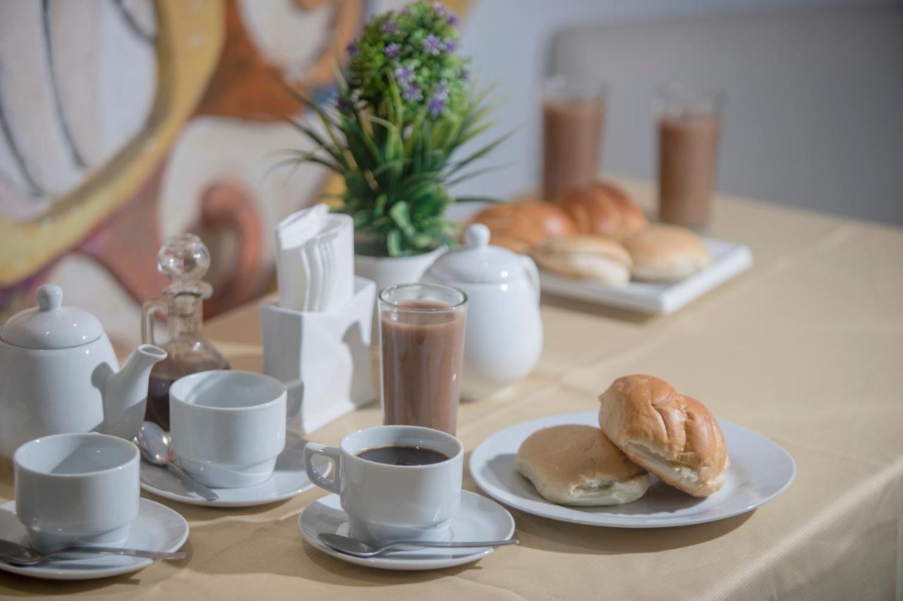Ayenda El Frayle Hotel Трухильо Екстериор снимка